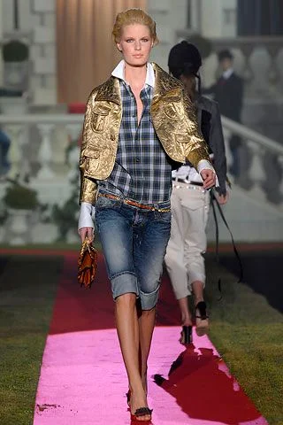Look 12